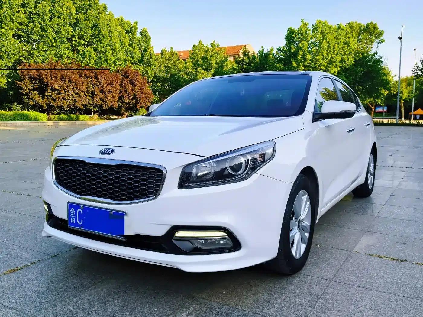 Kia K4 2014 1.8L Automatic GLS — миниатюра 1
