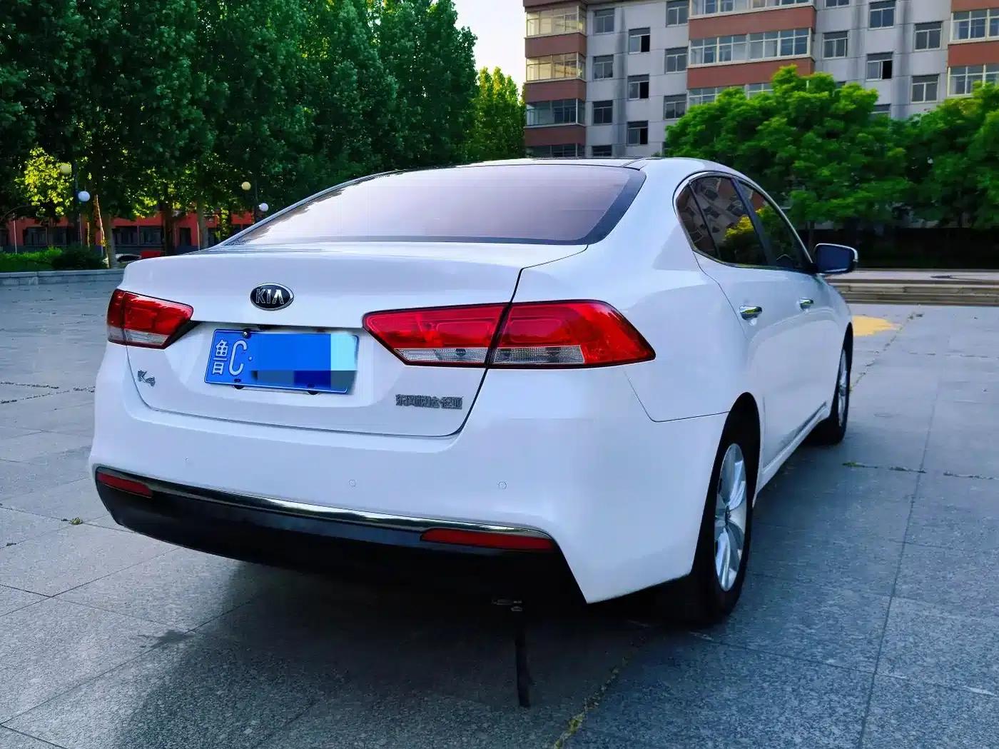 Kia K4 2014 1.8L Automatic GLS — миниатюра 13