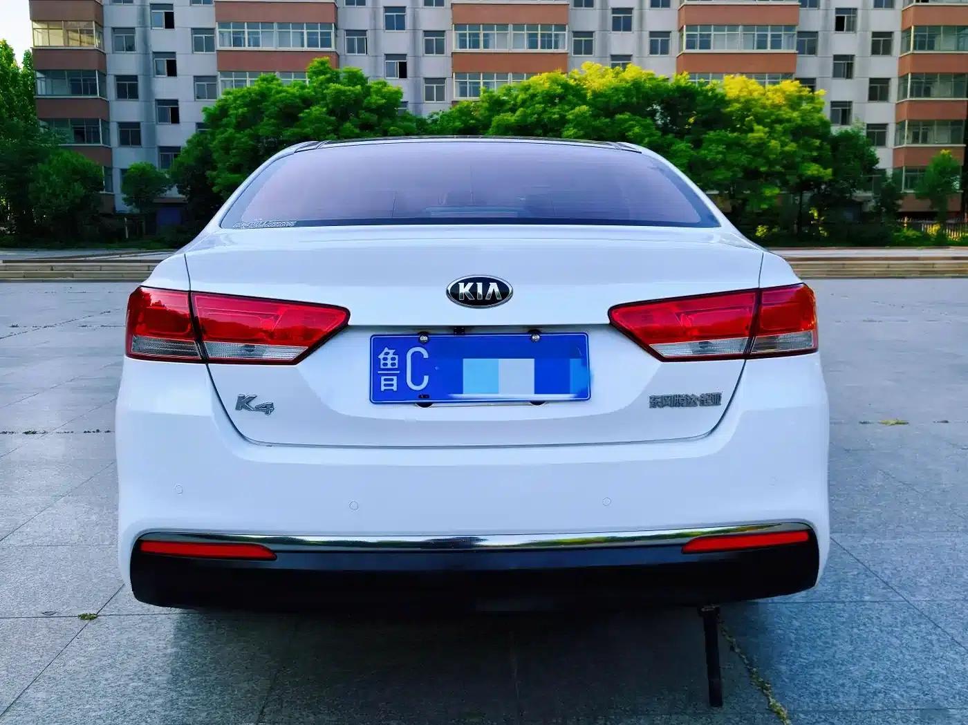 Kia K4 2014 1.8L Automatic GLS — миниатюра 14
