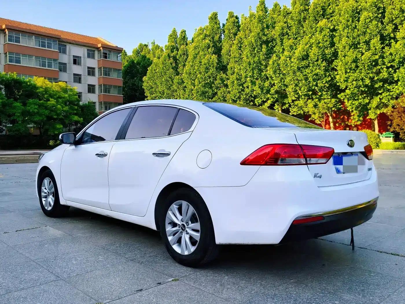 Kia K4 2014 1.8L Automatic GLS — миниатюра 15