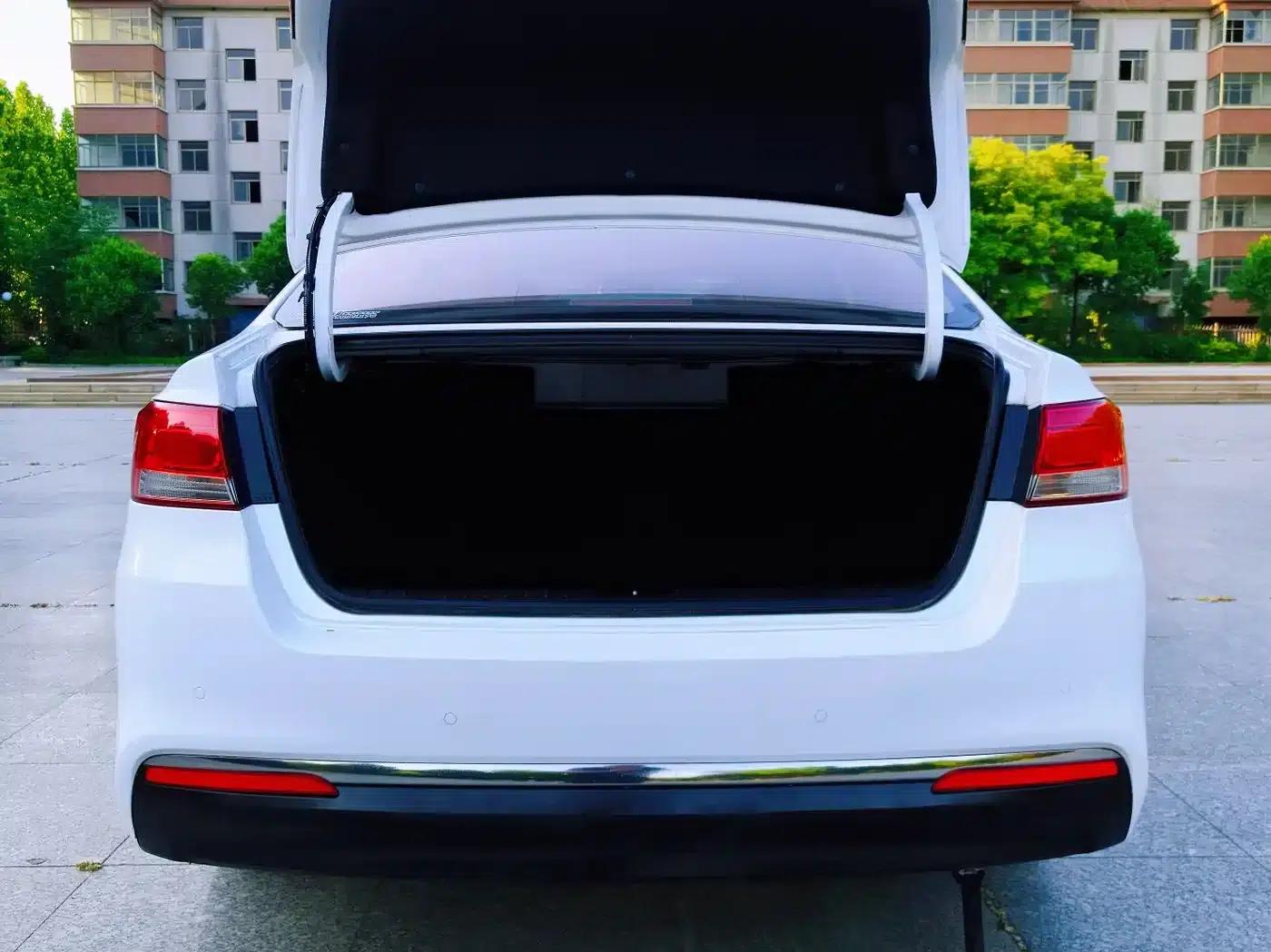 Kia K4 2014 1.8L Automatic GLS — миниатюра 17