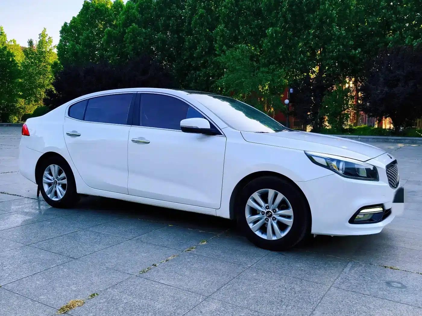 Kia K4 2014 1.8L Automatic GLS — миниатюра 9