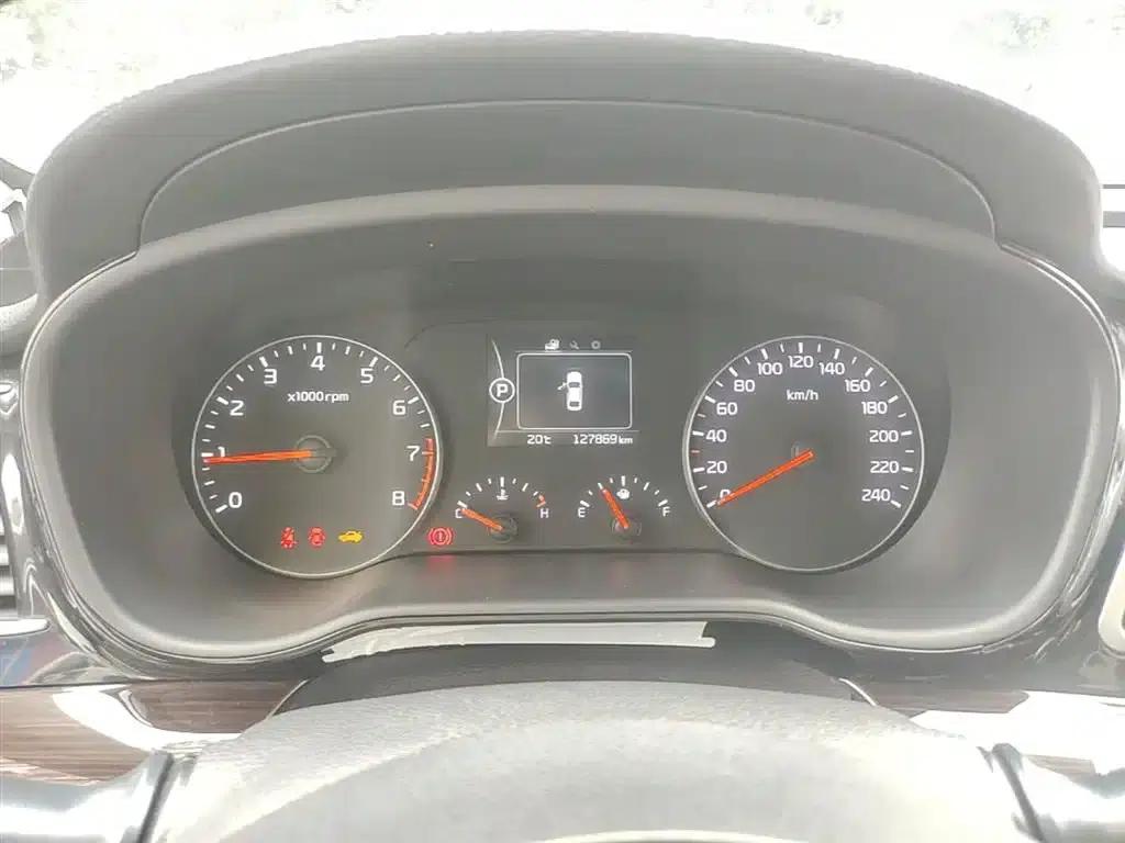 Kia K4 2014 1.8L Automatic GLS — миниатюра 12