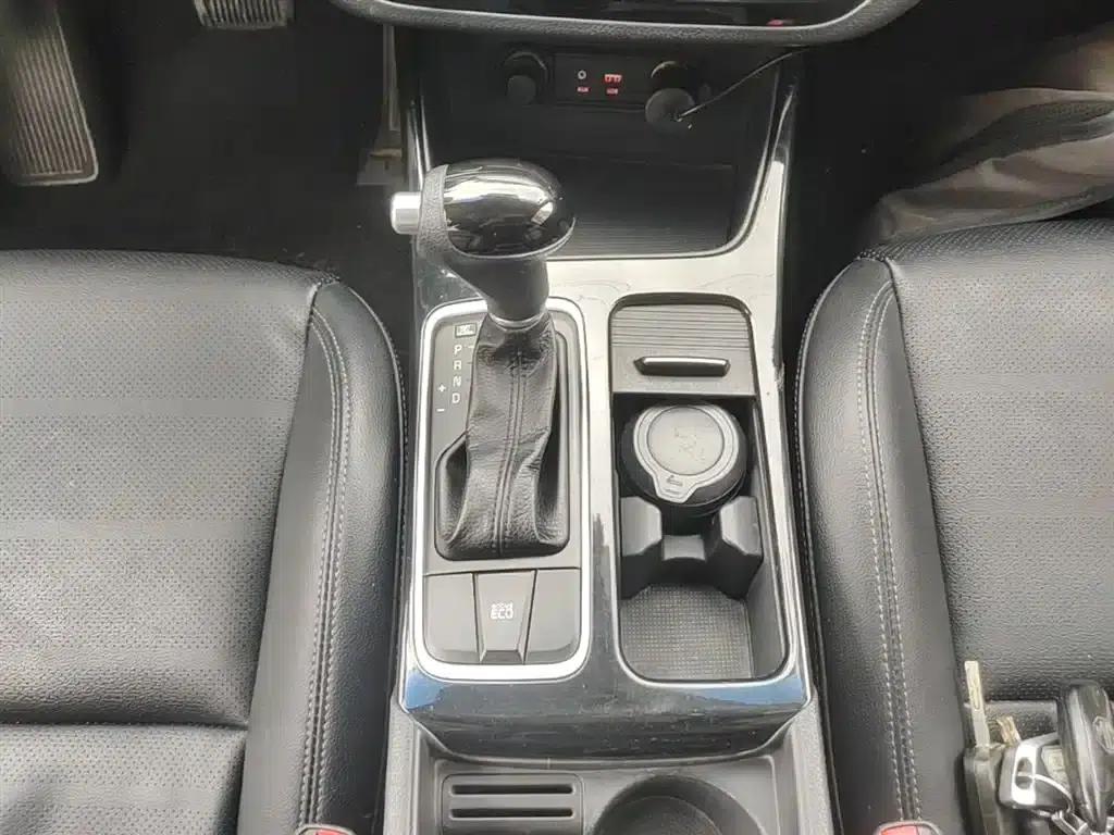 Kia K4 2014 1.8L Automatic GLS — миниатюра 14
