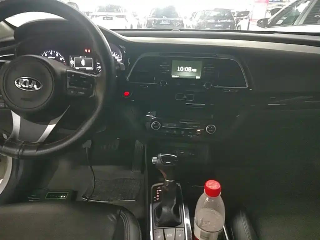 Kia K4 2015 1.8L Automatic DLX Special — миниатюра 13