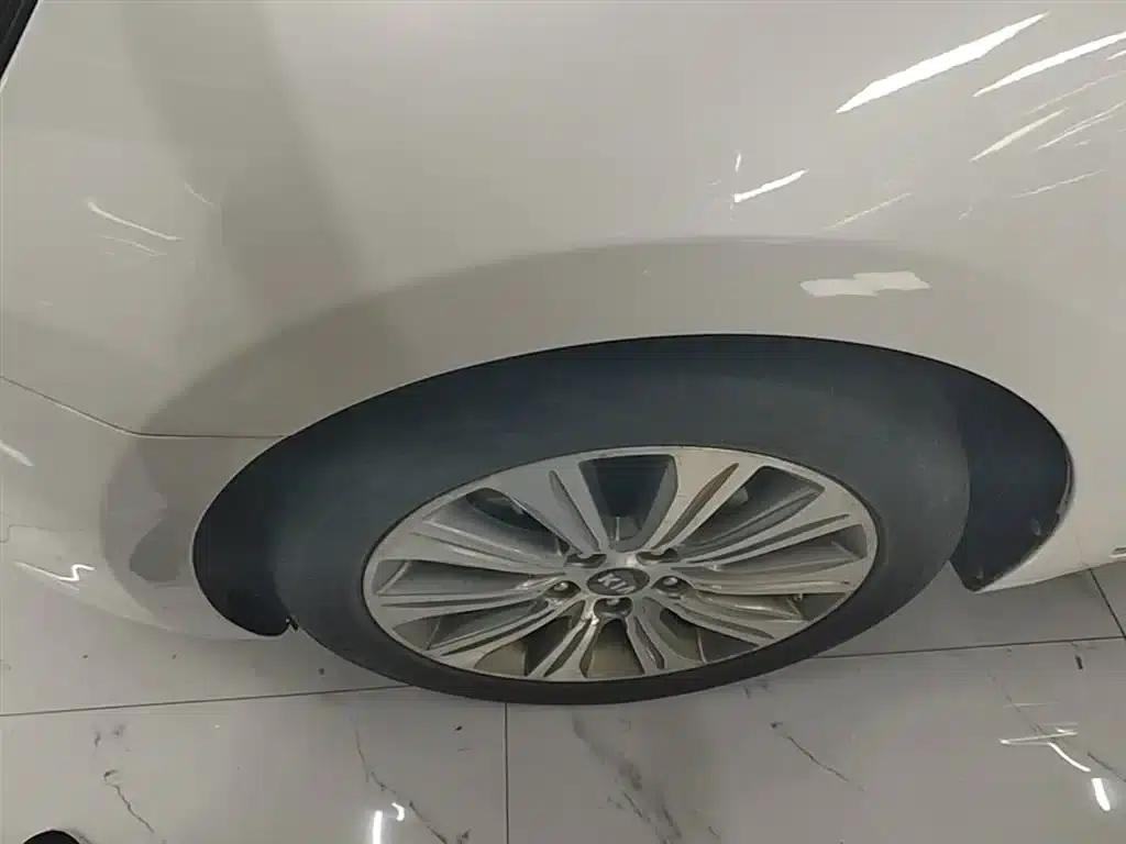 Kia K4 2015 1.8L Automatic DLX Special — миниатюра 23