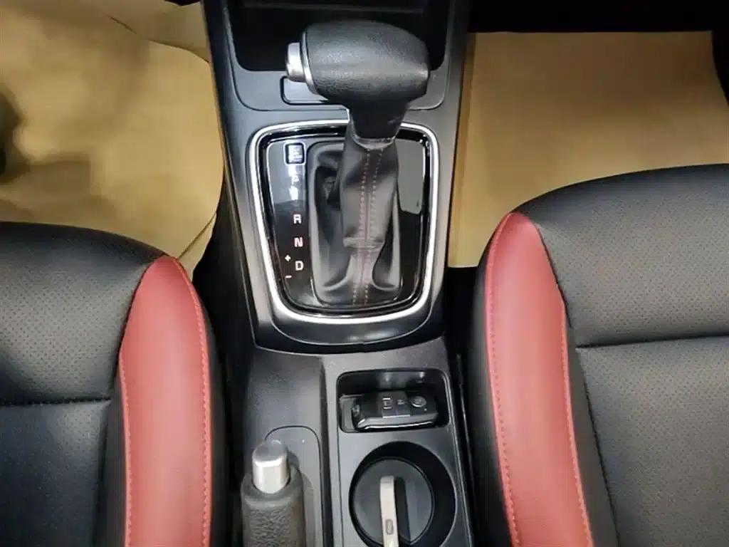 2017 KX CROSS 1.4L AT GLS — миниатюра 10