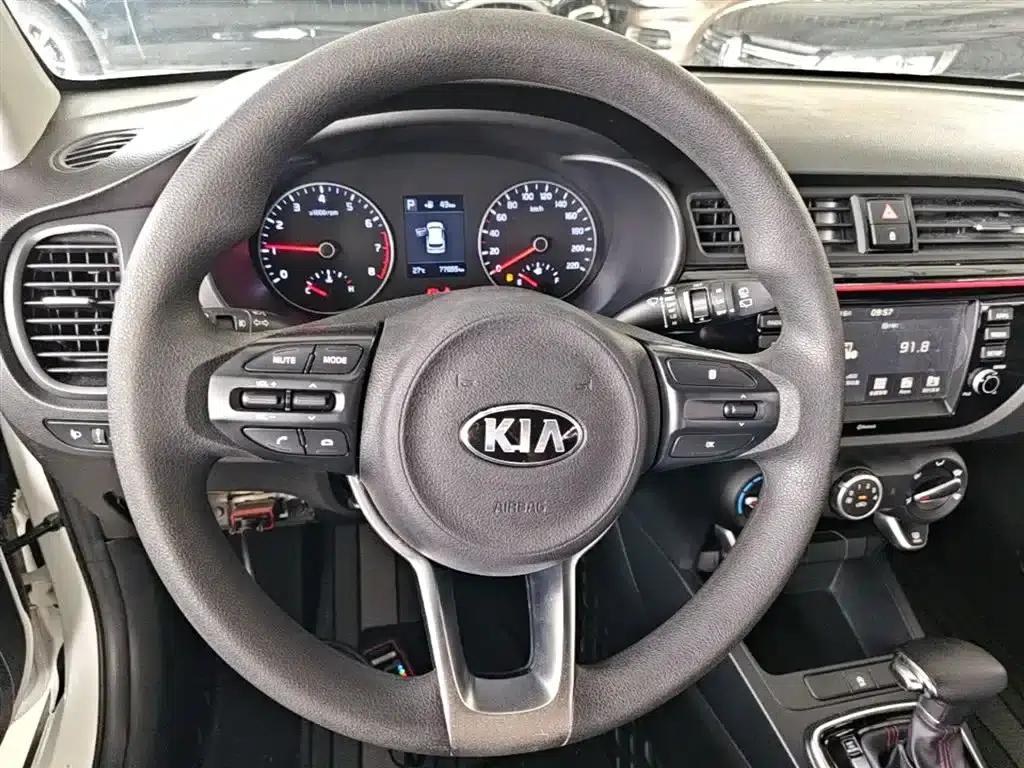 2017 KX CROSS 1.4L AT GLS — миниатюра 11