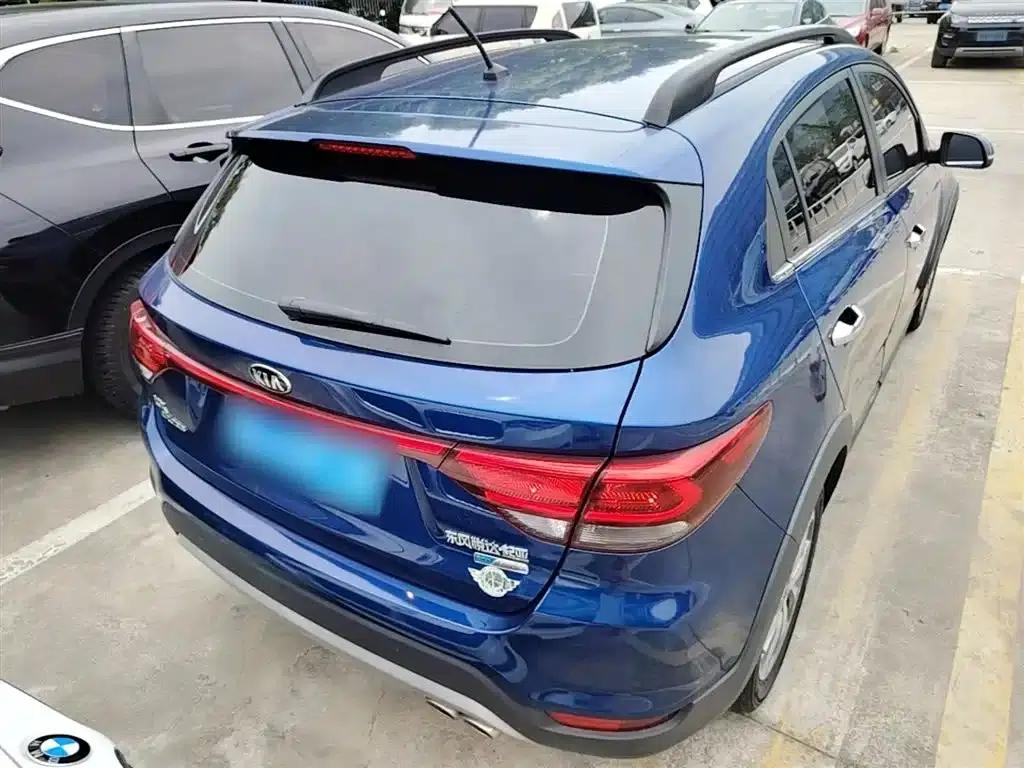KX CROSS 2018 1.6L Automatic Sunroof Edition — миниатюра 7