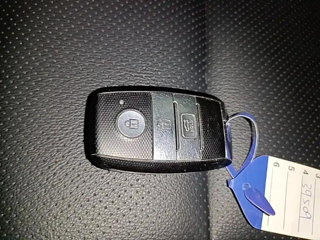 KX CROSS 2019 1.6L Automatic Sunroof Edition (China VI Emission Standard) — миниатюра 9
