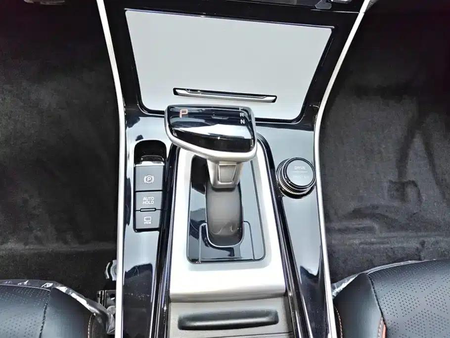 2026 Citroën Cyrus 1.5L IVT Luxury Comfort Edition — миниатюра 16