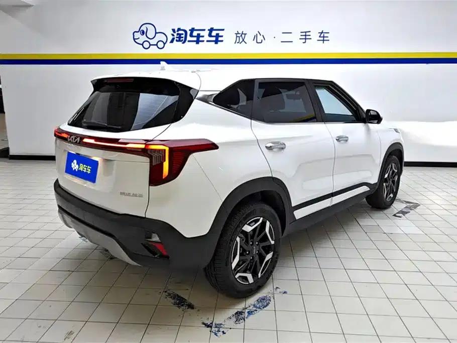 2026 Citroën Cyrus 1.5L IVT Luxury Comfort Edition — миниатюра 3