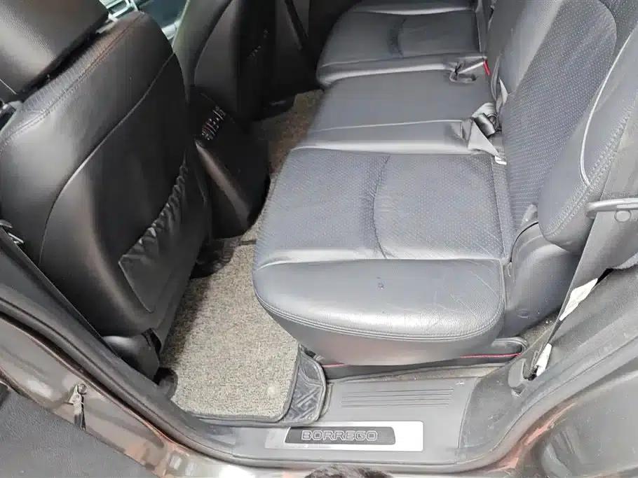 2015 Borrego 3.8L Luxury Edition (National IV Emission Standard) — миниатюра 11