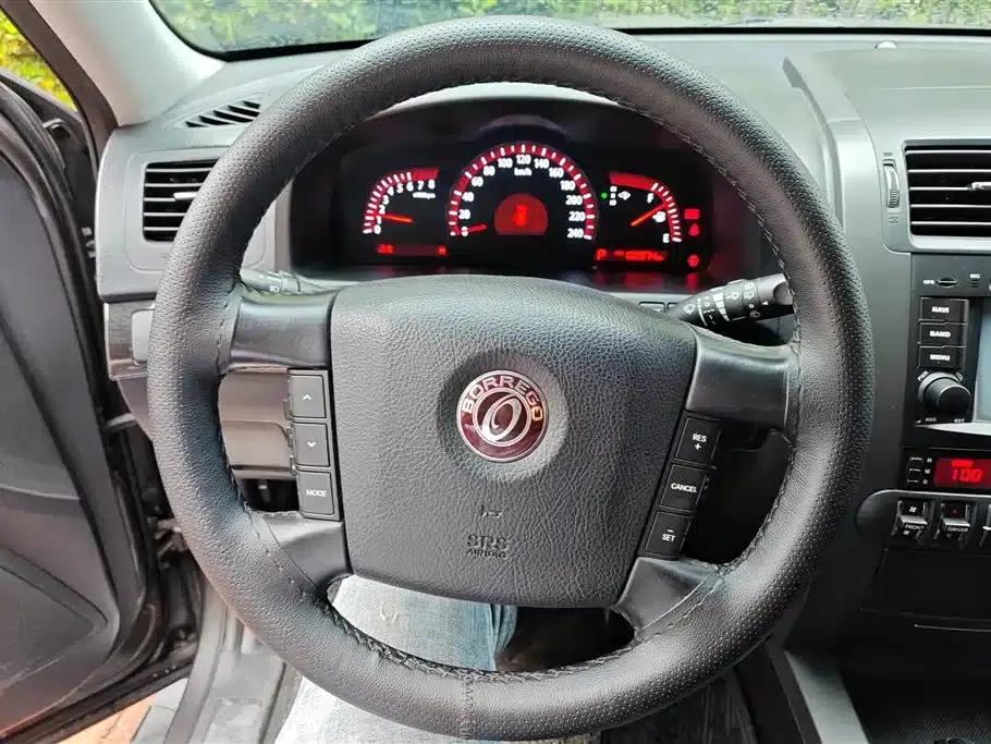 2015 Borrego 3.8L Luxury Edition (National IV Emission Standard) — миниатюра 15