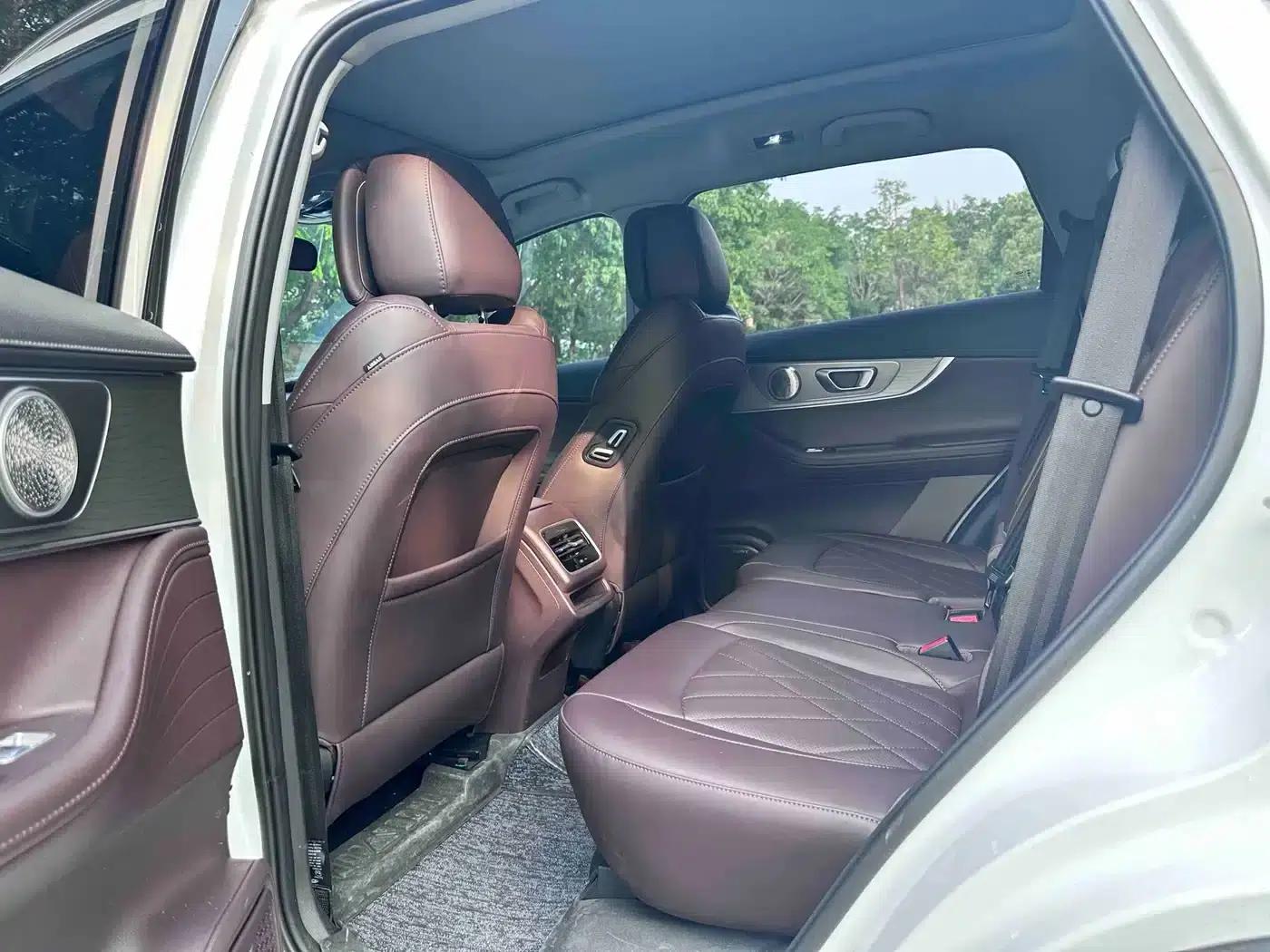 Chery Tiggo 8 PLUS 2024 Champion Edition 390TGDI DCT Luxury Edition 7-seater — миниатюра 6