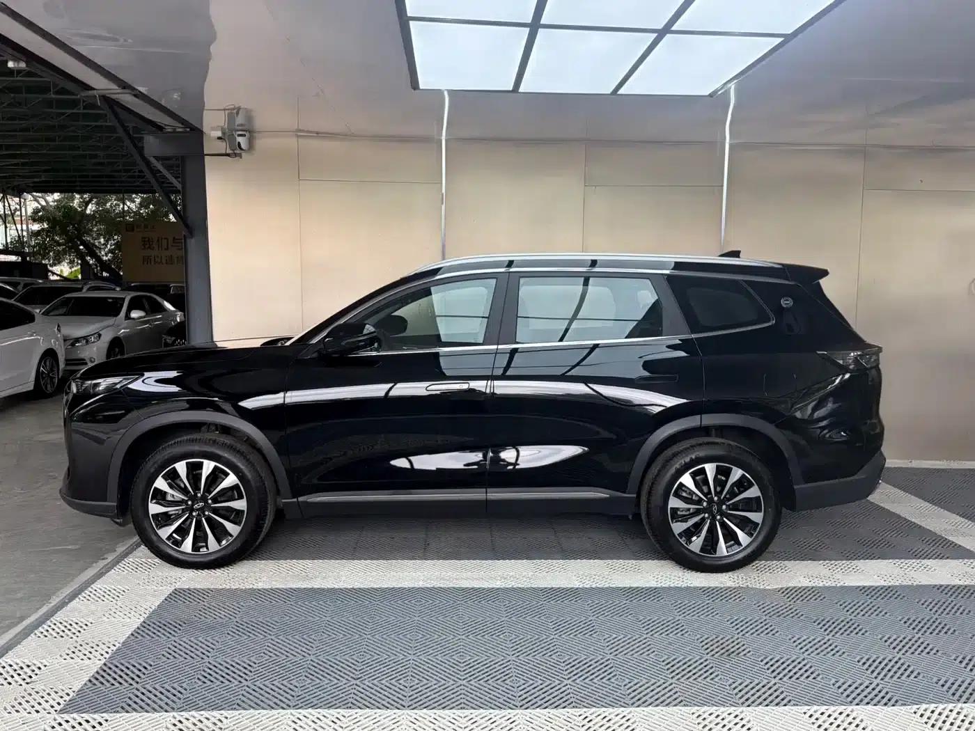 Chery Tiggo 8 PLUS 2025 290TGDI DCT Comfort Model — миниатюра 4