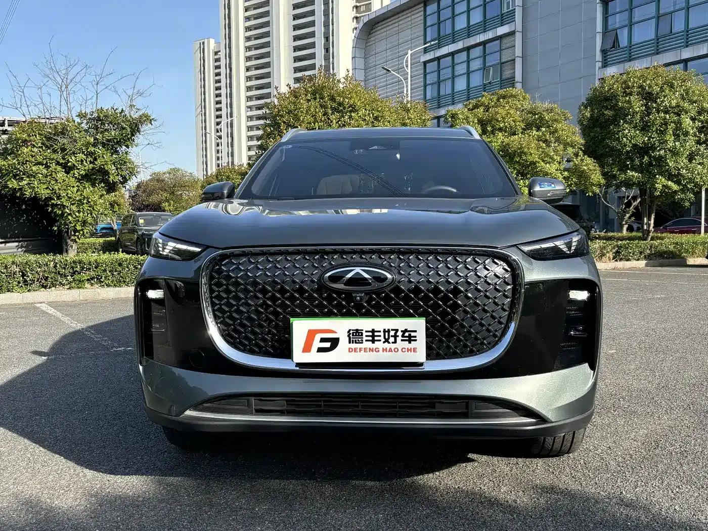 Chery Tiggo 8 PLUS 2025 290TGDI DCT Premium — миниатюра 2