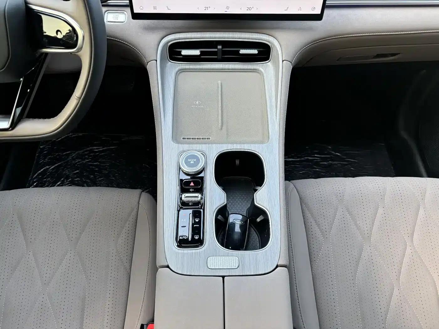 Chery Tiggo 8 PLUS 2025 290TGDI DCT Premium — миниатюра 13