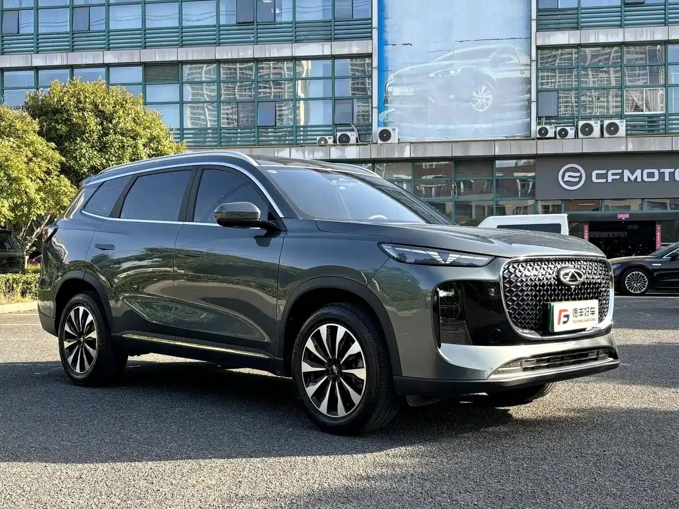 Chery Tiggo 8 PLUS 2025 290TGDI DCT Premium — миниатюра 3