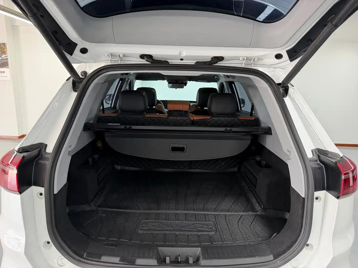 Chery Tiggo 8 PLUS 2021 290TGDI DCT Luxury Edition — миниатюра 21