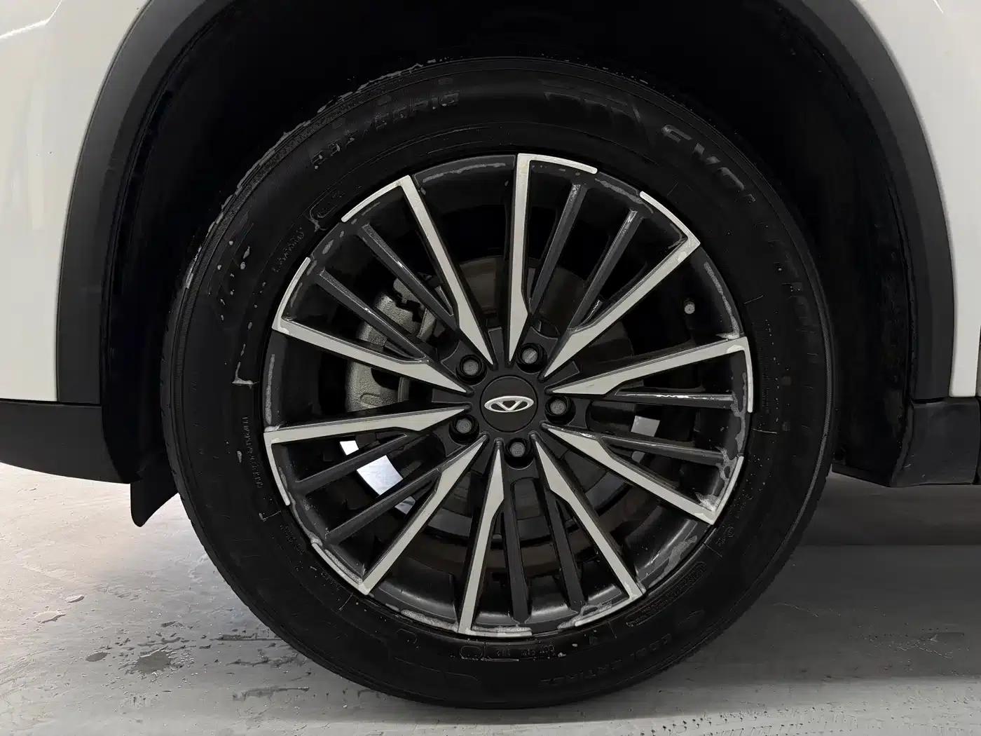 Chery Tiggo 8 PLUS 2021 290TGDI DCT Luxury Edition — миниатюра 23