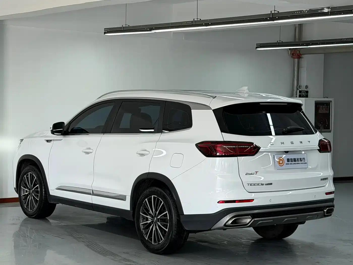 Chery Tiggo 8 PLUS 2021 290TGDI DCT Luxury Edition — миниатюра 6