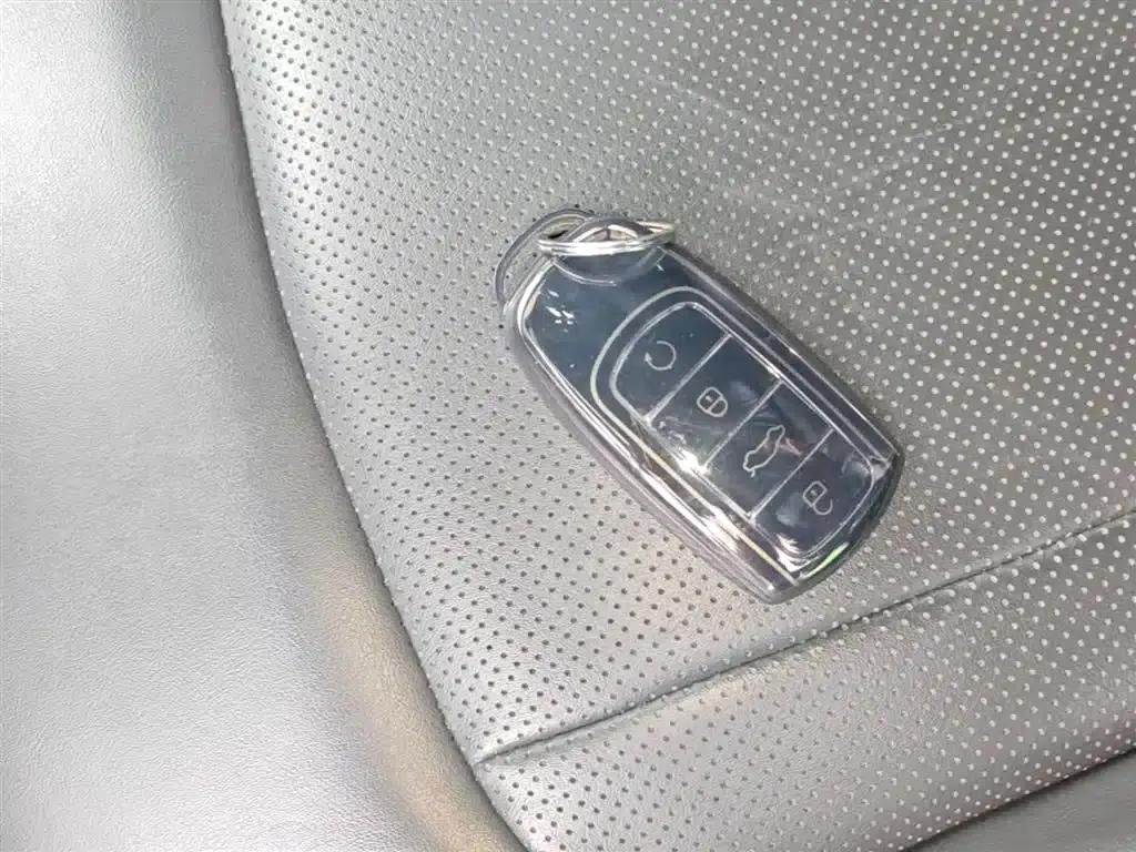 Chery Tiggo 8 PLUS 2022 Kunpeng Edition 390TGDI DCT Luxury Edition — миниатюра 15