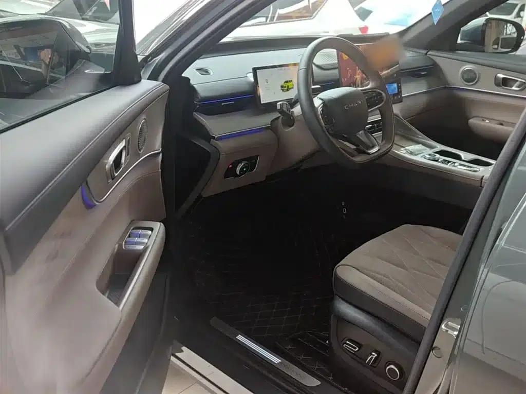 Chery Tiggo 8 PLUS 2025 290TGDI DCT Premium — миниатюра 16
