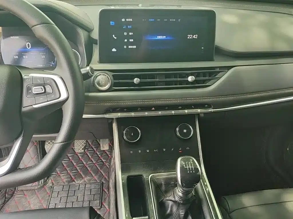 Chery Tiggo 8 2019 Model 1.5TCI Manual Fashion Edition — миниатюра 13