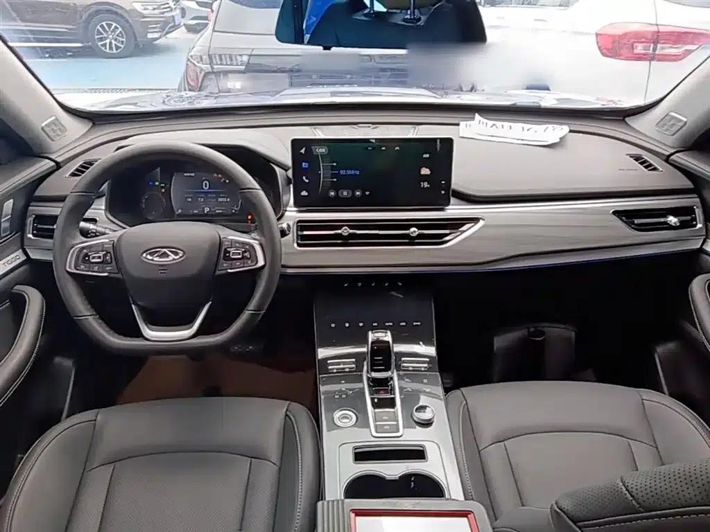 Chery Tiggo 8 2021 Kunpeng Edition 290TGDI Automatic Wind Chaser Edition — миниатюра 10