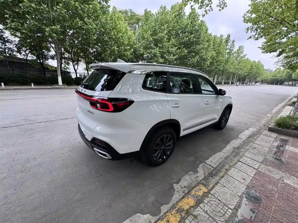 Chery Tiggo 8 2024 230TCI Automatic Elite Edition 7-seater — миниатюра 12
