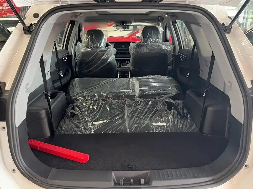 Chery Tiggo 8 2024 230TCI Automatic Elite Edition 7-seater — миниатюра 15