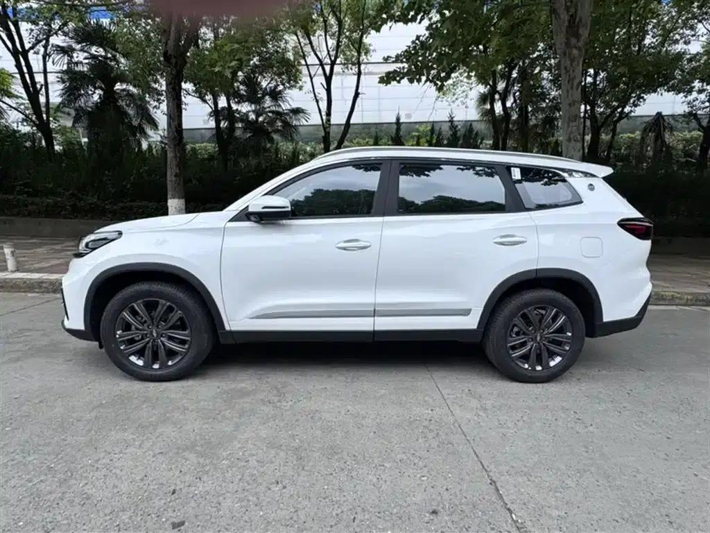 Chery Tiggo 8 2024 230TCI Automatic Elite Edition 7-seater — миниатюра 10