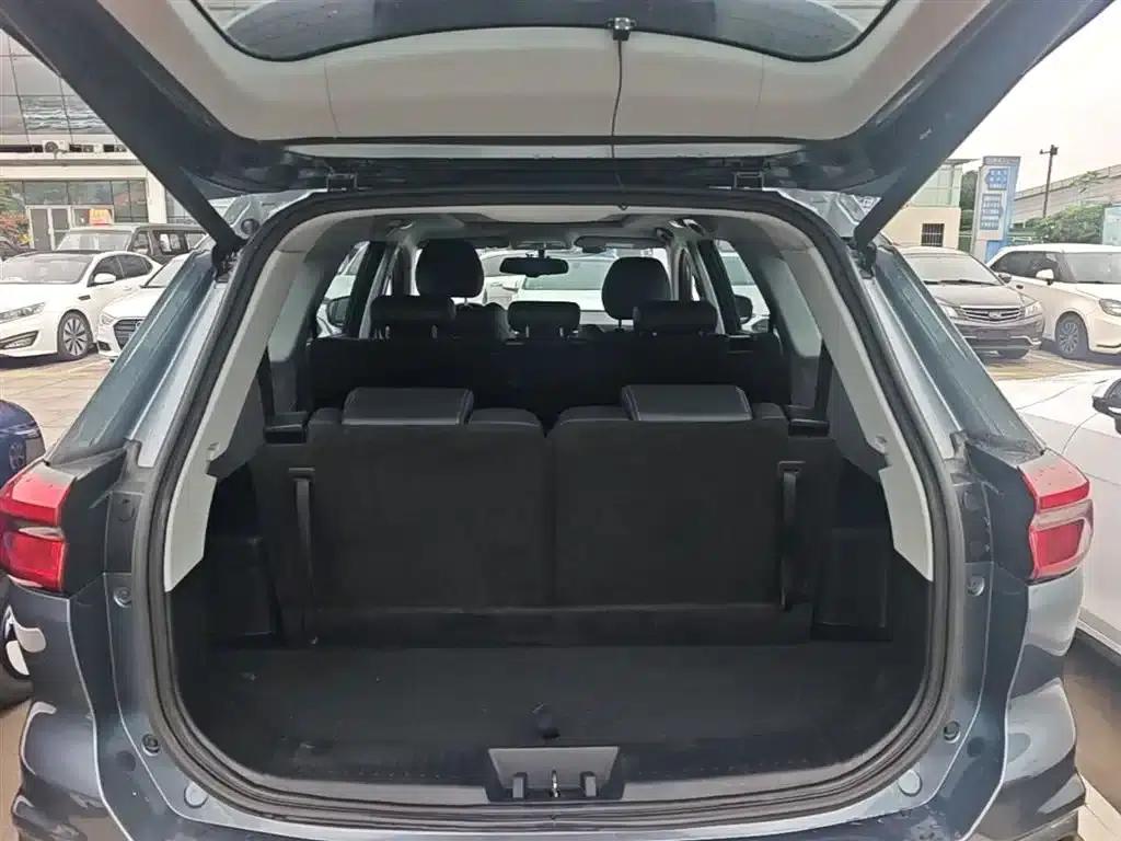 Chery Tiggo 8 2018 1.5TCI Automatic Premium 7-Seater — миниатюра 19