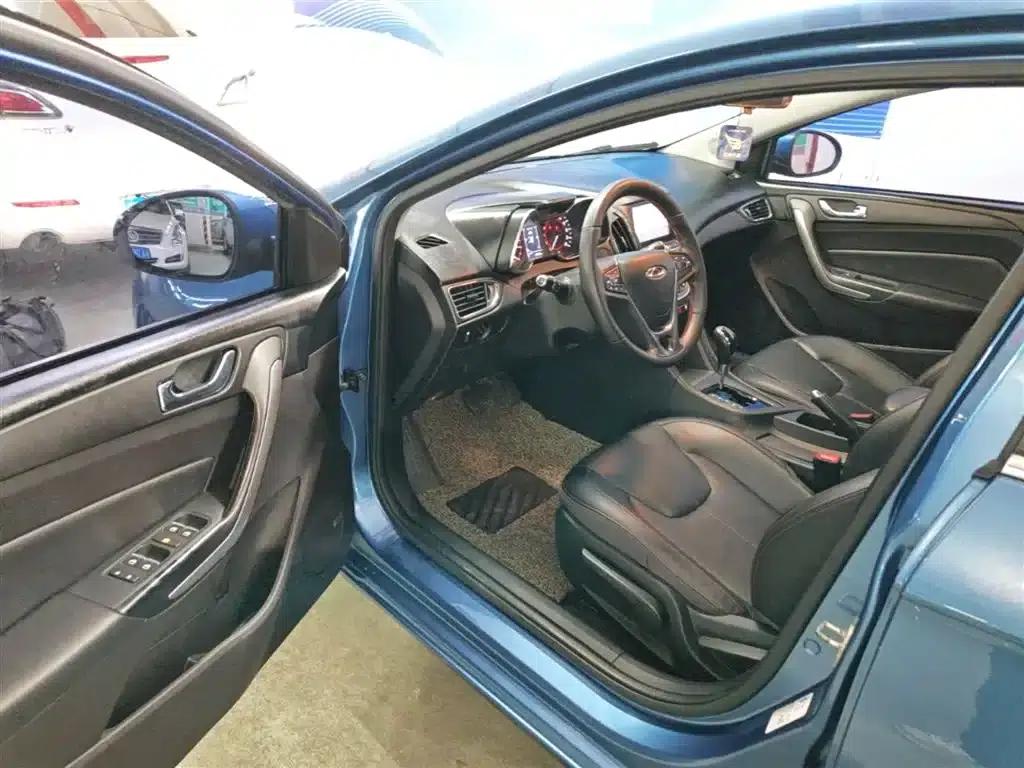 Chery Arrizo 5 2016 1.5L CVT Leading Edition — миниатюра 16