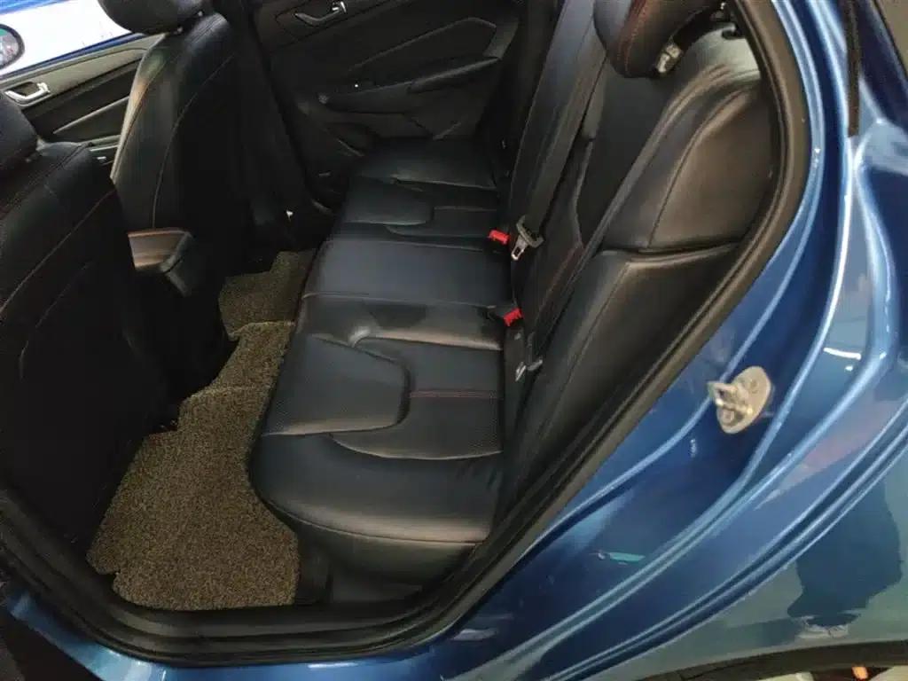 Chery Arrizo 5 2016 1.5L CVT Leading Edition — миниатюра 17