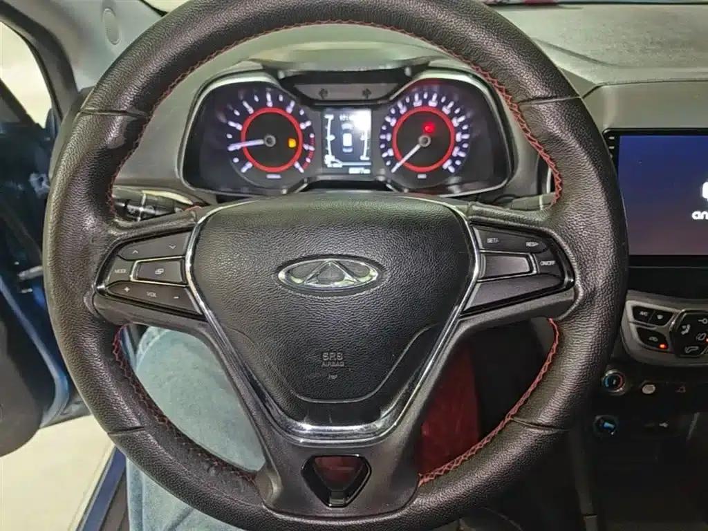 Chery Arrizo 5 2016 1.5L Manual Trendsetter Edition — миниатюра 11