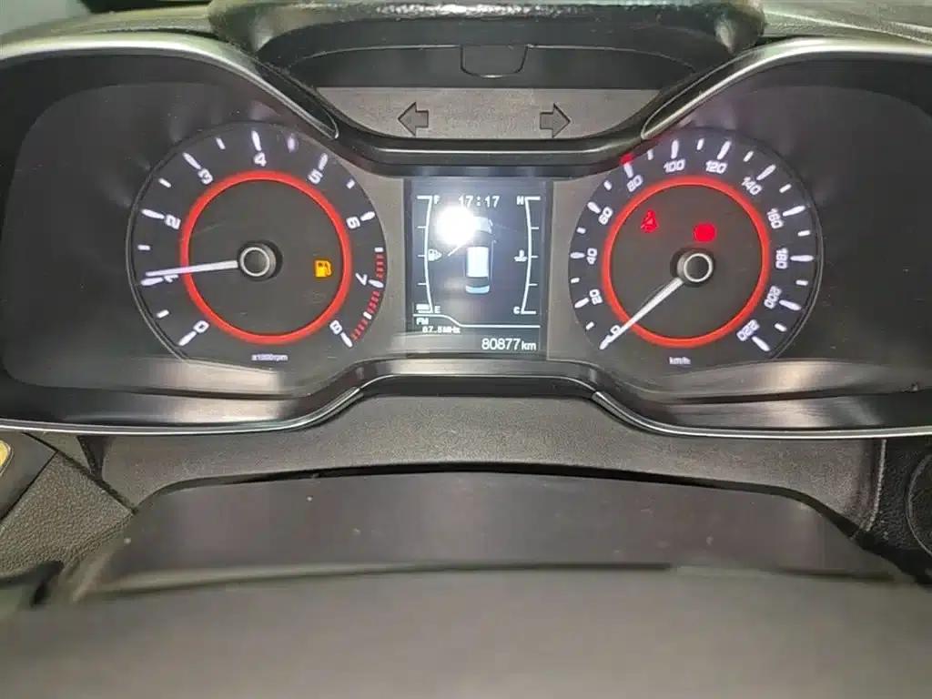 Chery Arrizo 5 2016 1.5L Manual Trendsetter Edition — миниатюра 12