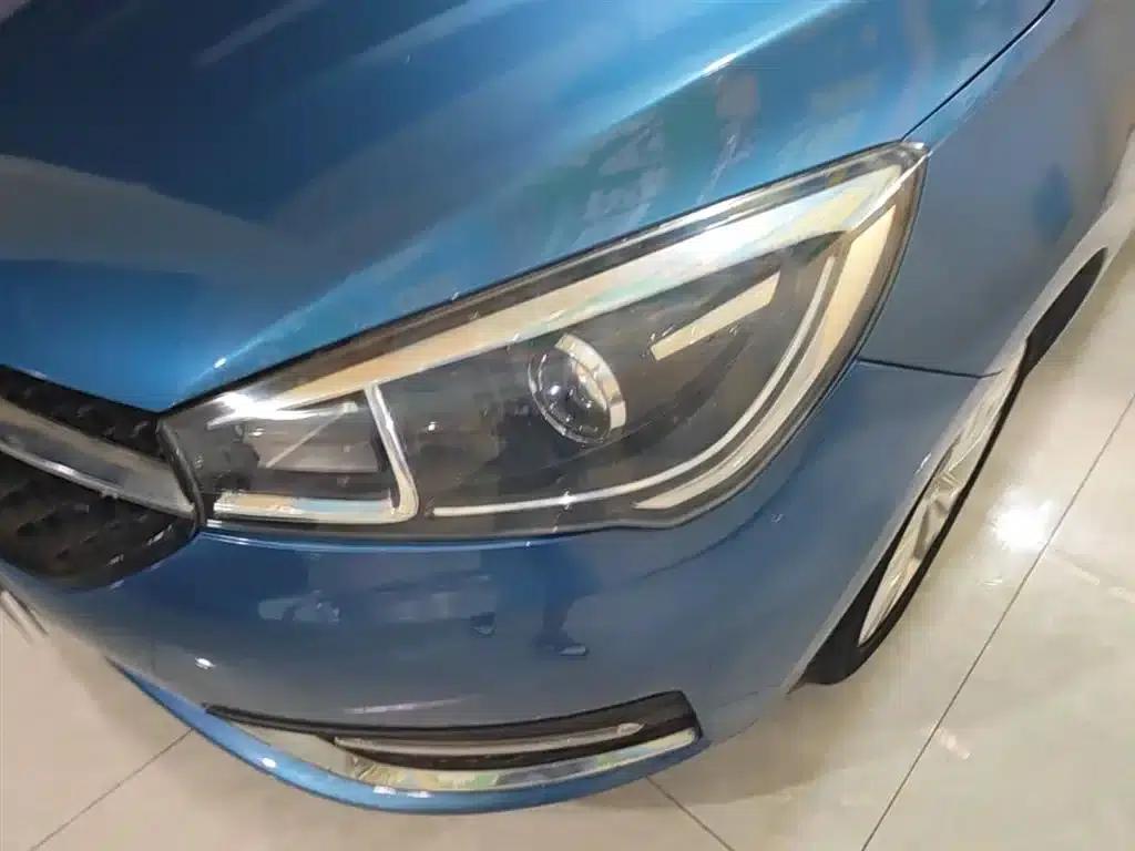 Chery Arrizo 5 2016 1.5L Manual Trendsetter Edition — миниатюра 24