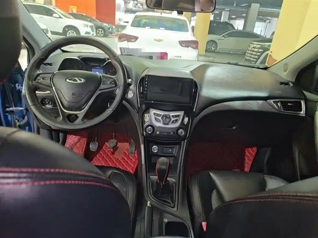 Chery Arrizo 5 2016 1.5L Manual Trendsetter Edition — миниатюра 10