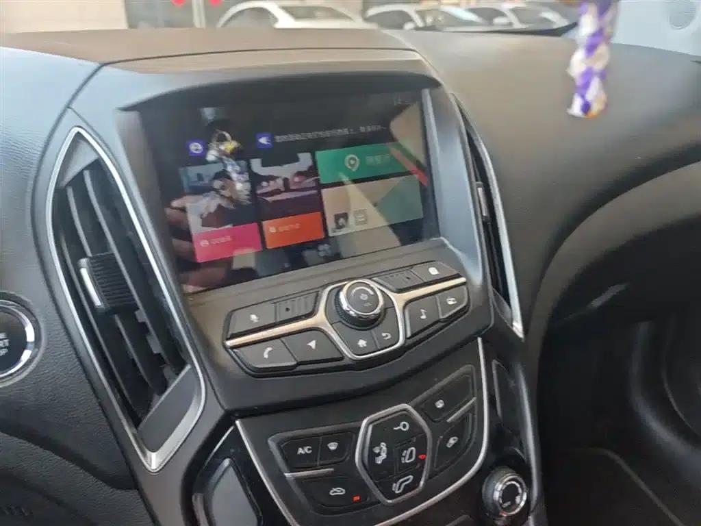 Chery Arrizo 5 2017 SPORT 1.5T CVT Premium Edition — миниатюра 13