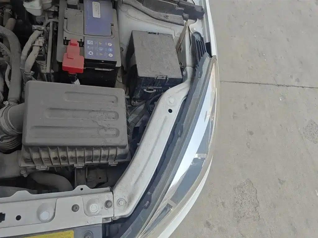 Chery Arrizo 5 2016 1.5L CVT Trendsetter Edition — миниатюра 22