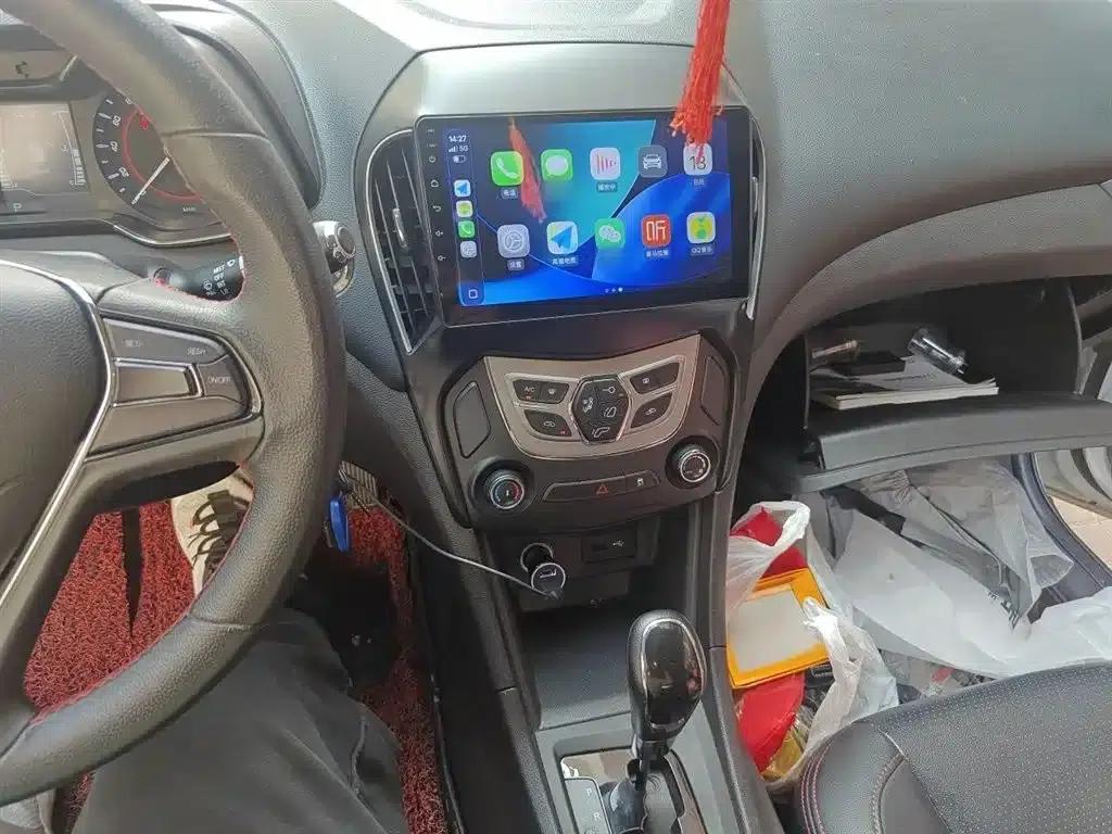 Chery Arrizo 5 2016 1.5L CVT Trendsetter Edition — миниатюра 6