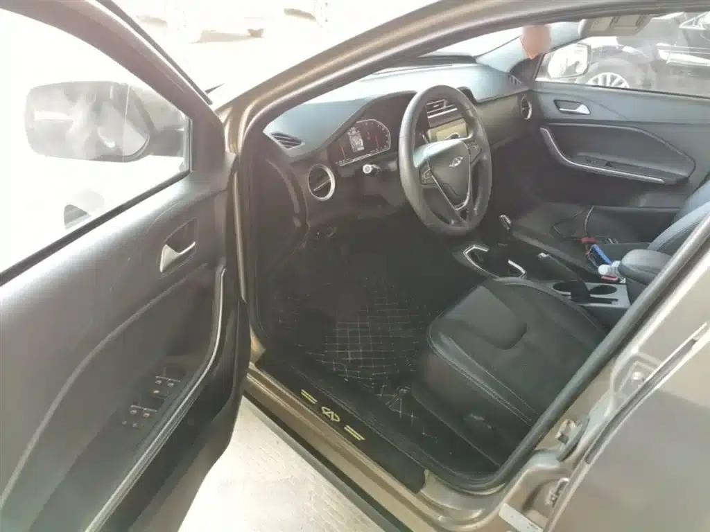 Chery Tiggo 3x 2018 1.5L Manual Elite Edition — миниатюра 16
