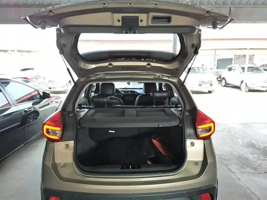Chery Tiggo 3x 2018 1.5L Manual Elite Edition — миниатюра 19