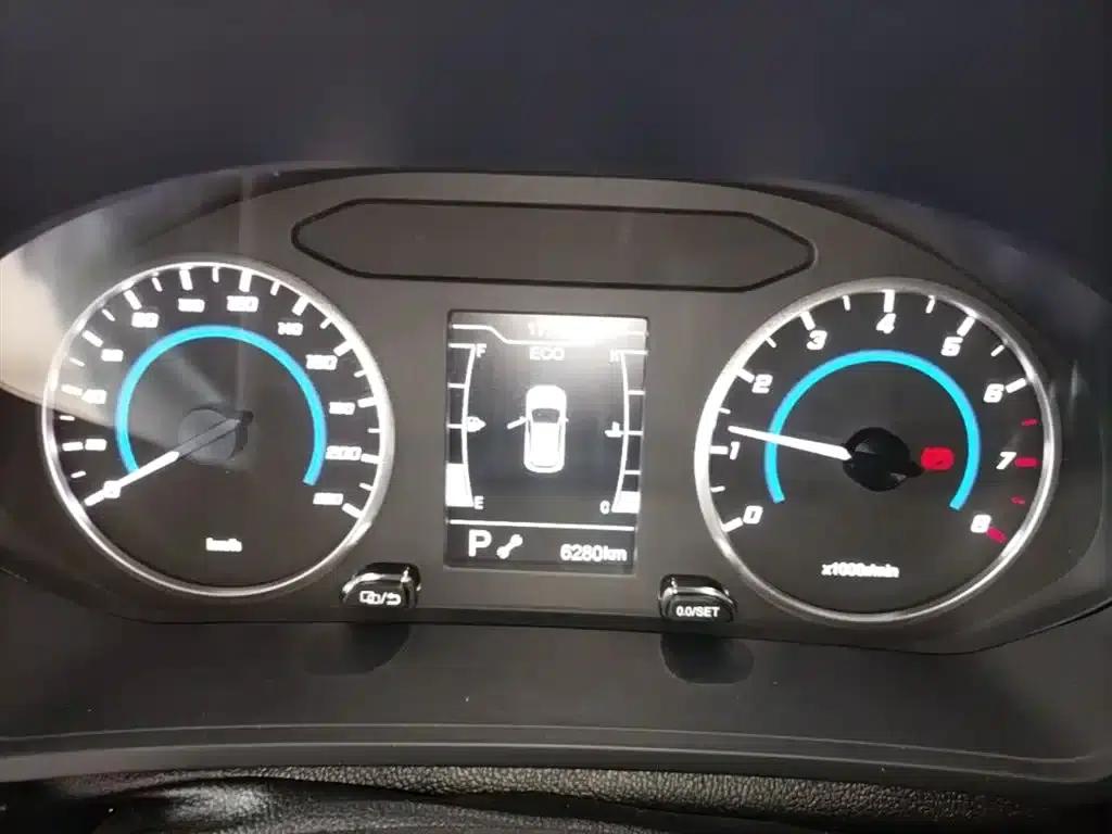 Chery Tiggo 3x 2024 1.5L CVT Premium Edition — миниатюра 12