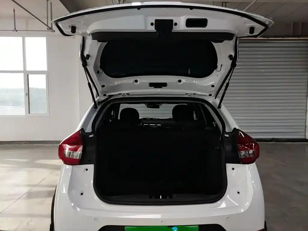 Chery Tiggo 3x 2024 1.5L CVT Premium Edition — миниатюра 19