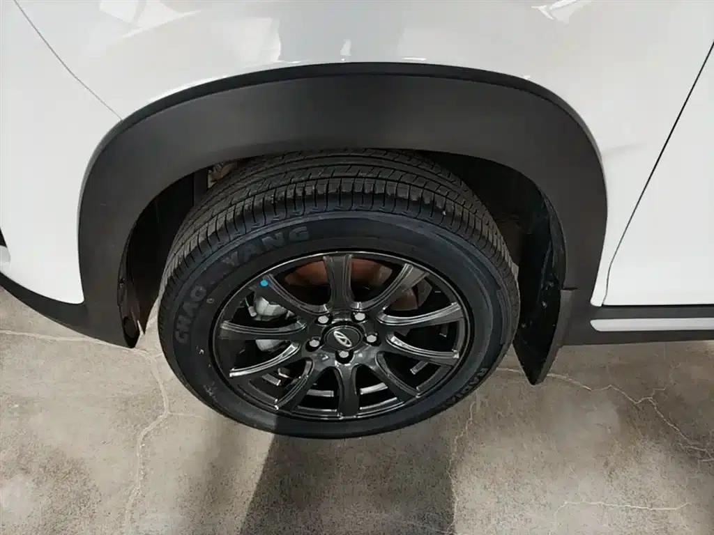 Chery Tiggo 3x 2024 1.5L CVT Premium Edition — миниатюра 23