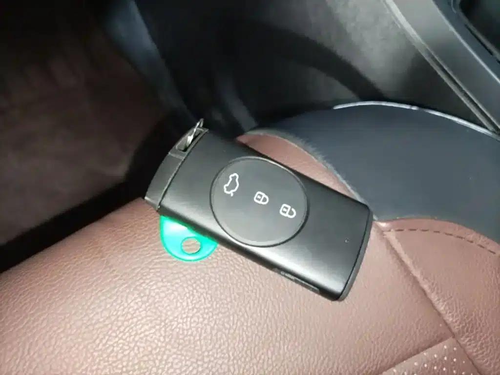 Chery Tiggo 3x 2024 1.5L CVT Premium Edition — миниатюра 9