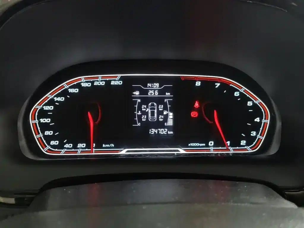 Chery Tiggo 3x 2018 1.5L Manual Elite Edition — миниатюра 12